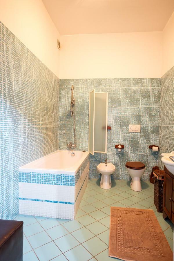 Old Square Apartments 3 Timişoara Extérieur photo
